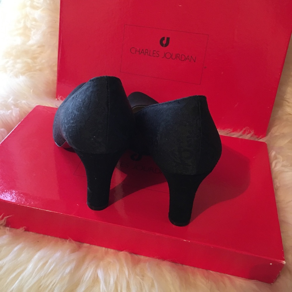 Charles Jourdan navy and black heels